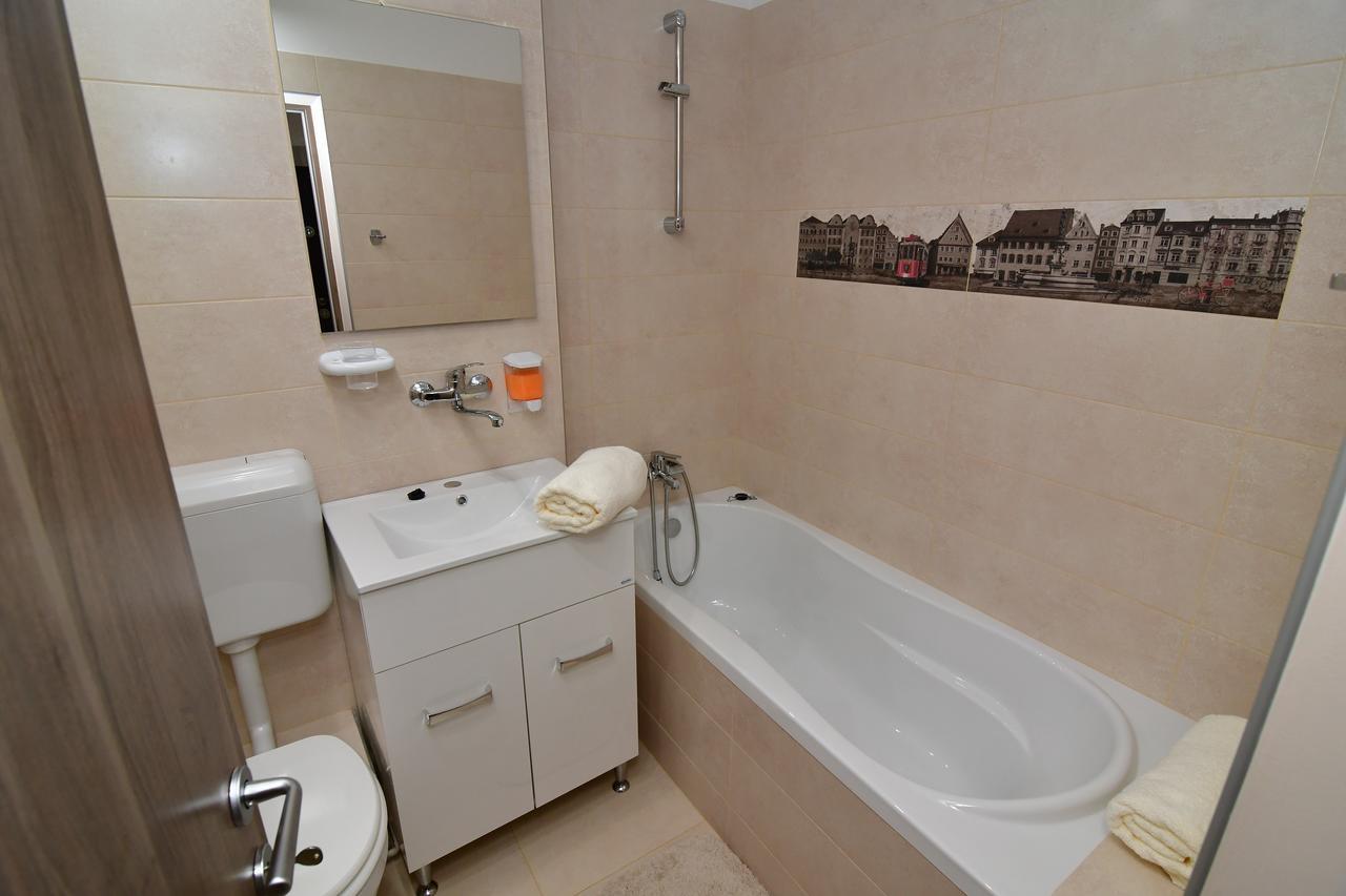 City Premium Apartments ティミショアラ エクステリア 写真