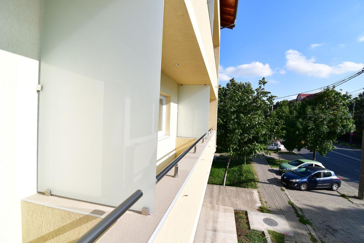 City Premium Apartments ティミショアラ エクステリア 写真